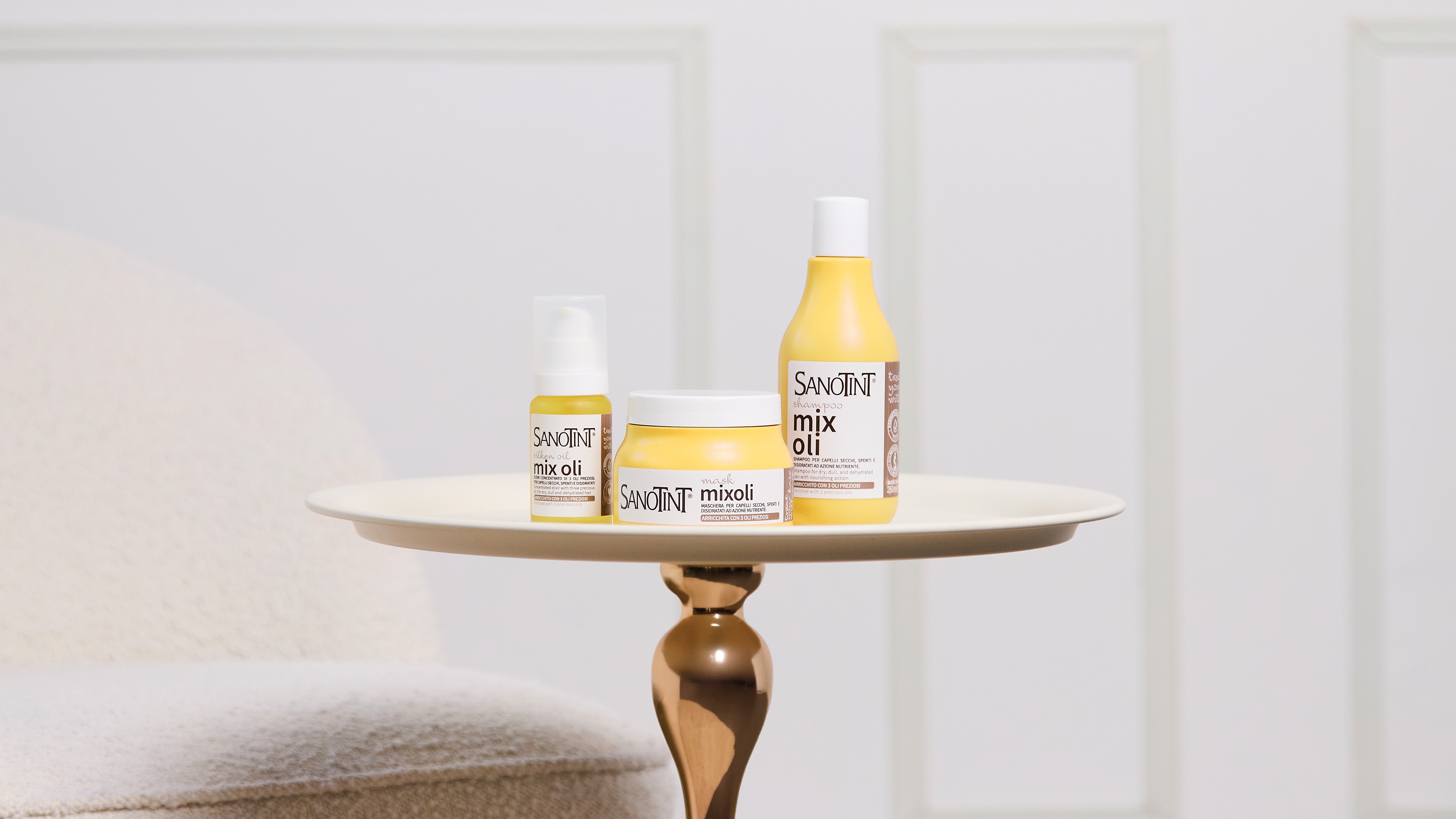 Rimedi per capelli secchi: come proteggerli e idratarli in estate